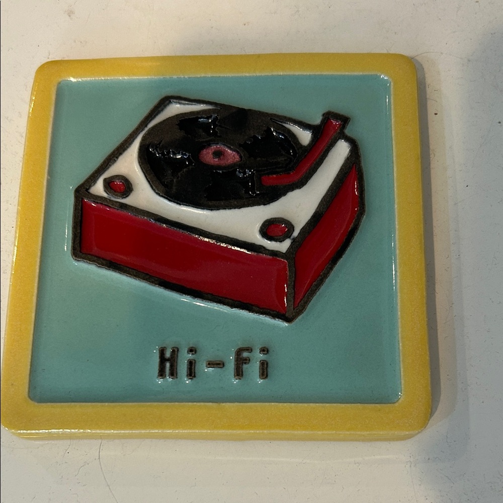 Hi-Fi record player artisan tile maker (Doug)Spalding Studio